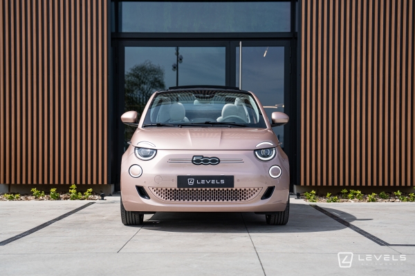 Fiat 500e Cabrio 118 ch Electrique LA PRIMA 