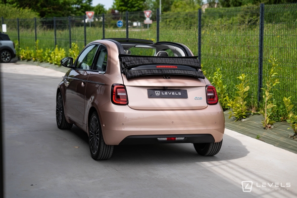 Fiat 500e Cabrio 118 ch Electrique LA PRIMA 