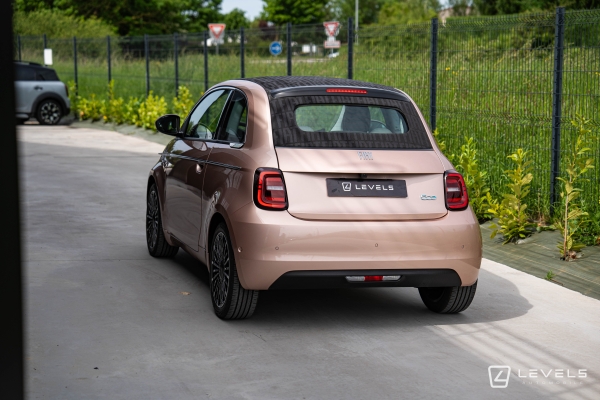 Fiat 500e Cabrio 118 ch Electrique LA PRIMA 