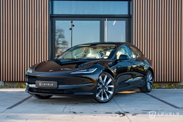 TESLA MODEL 3 (2) 398 ch GRANDE AUTONOMIE AWD 75 KWH